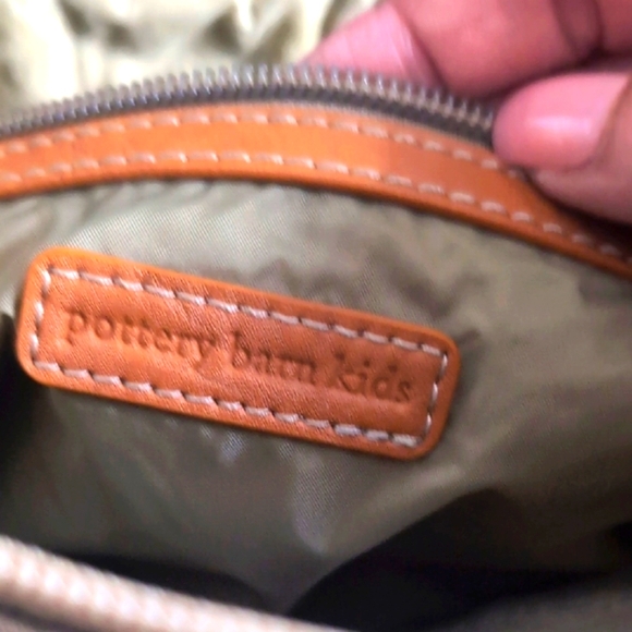 Pottery Barn Classic Diaper Bag Tote Canvas Leather Embroidered “O” Monogram - Picture 3 of 12